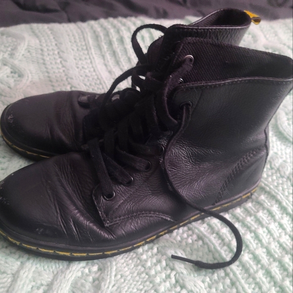 Doc Martens Boots Size 6 - Picture 4 of 7